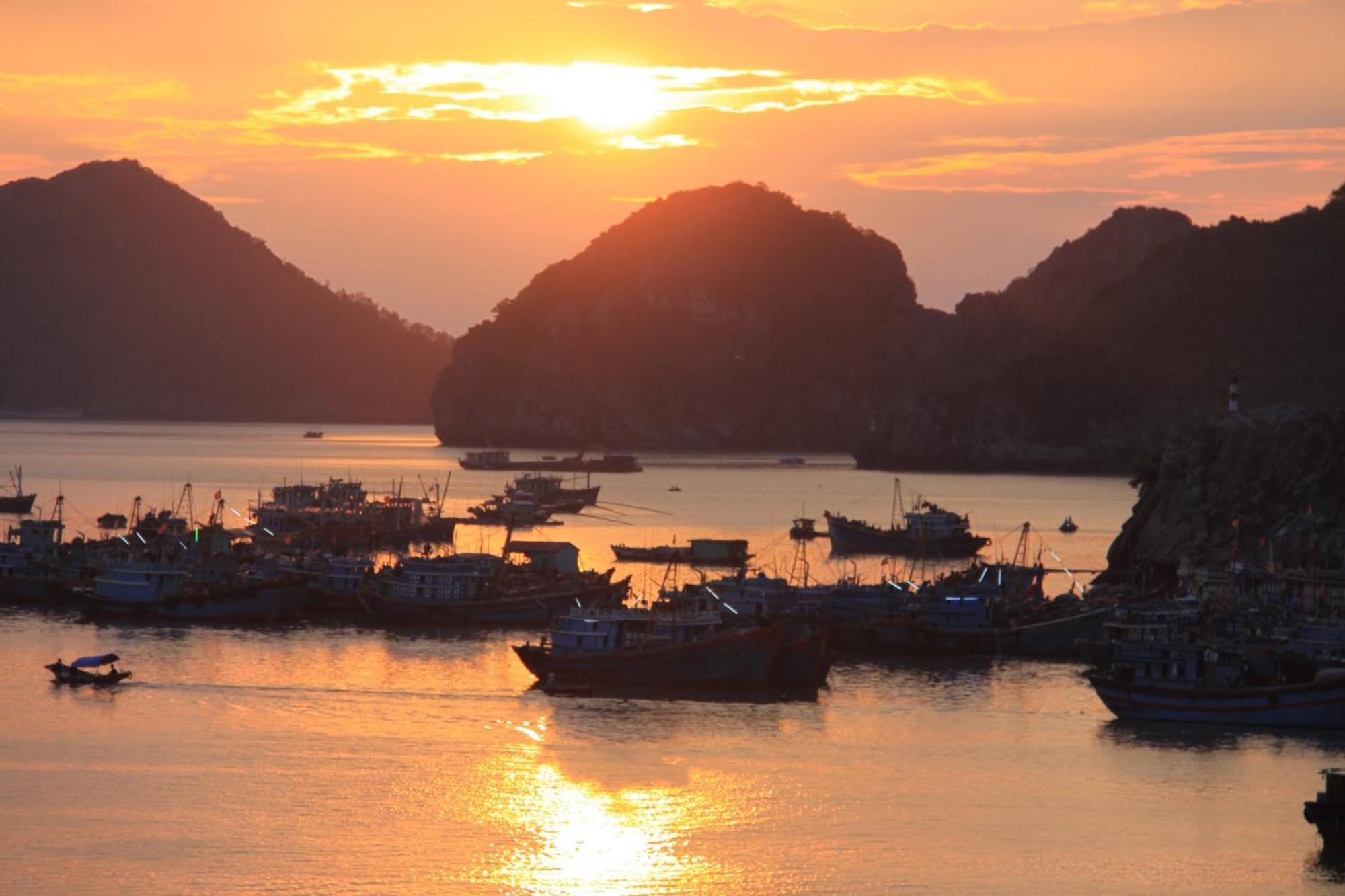Windy Homestay Cat Ba Island Exterior foto